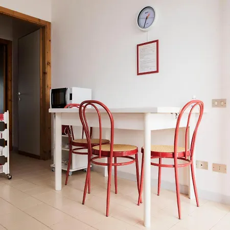 Holiday home Asfodelo 21 *