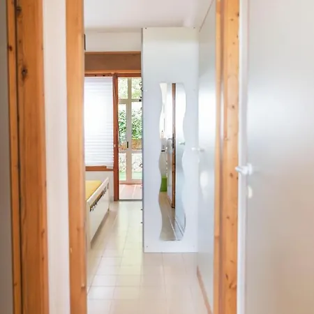Holiday home Asfodelo 21 *